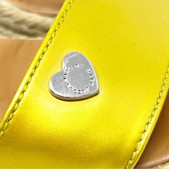 MARC BY MARC JACOBS YELLOW STARS AND HEARTS ESPADRILLE WEDGE SANDALS SZ 37.5/7.5 - Picture 5 of 11